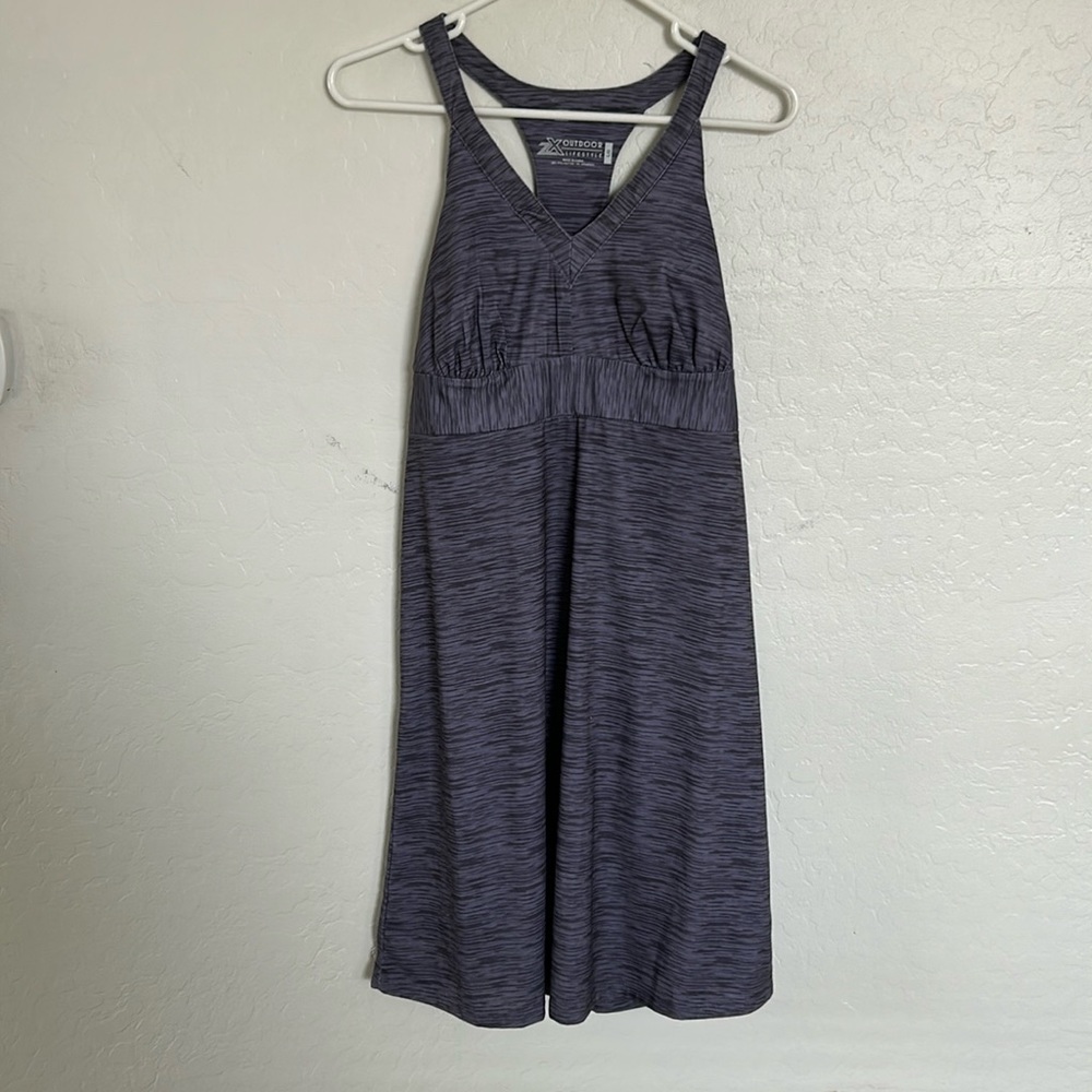 Grey Outdoor Lifestyle Dress Size Large
